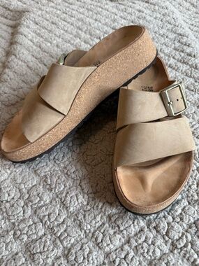 Birkenstock - Tan Cork Platform Slide Sandals with Buckle